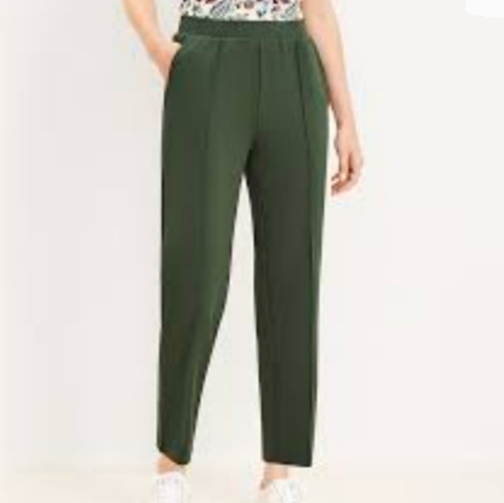 LOFT Pintuck Pant